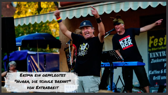 KIZZRock live auf der Bühne – Rockband für Kinder (Video 1)